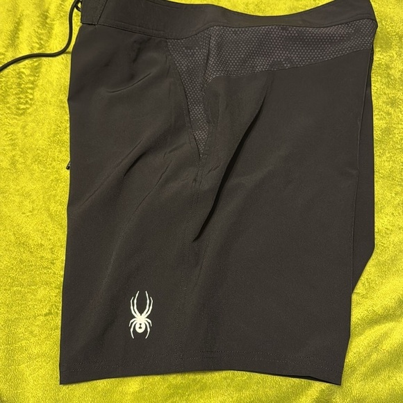 Spyder Men's Black Swim Shorts Size Large Unlined with Pockets - Picture 3 of 5